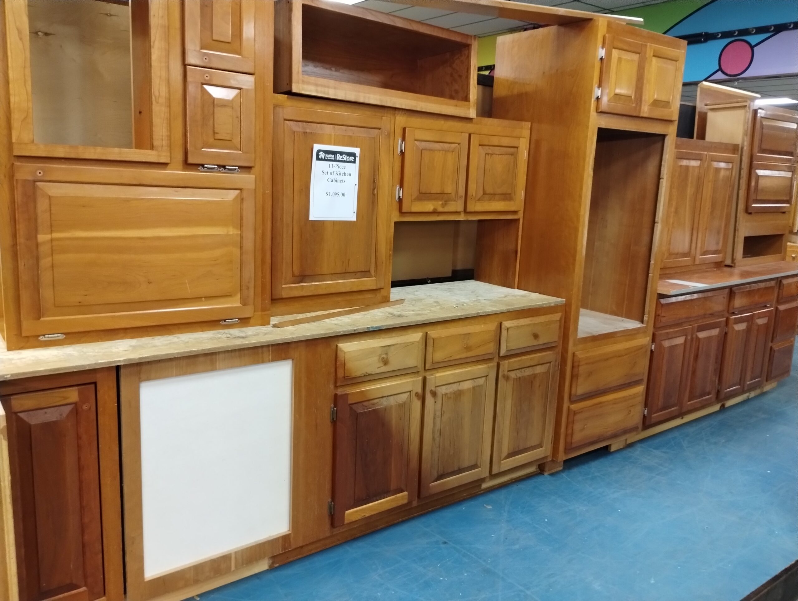 11 Piece Kitchen $1095.00