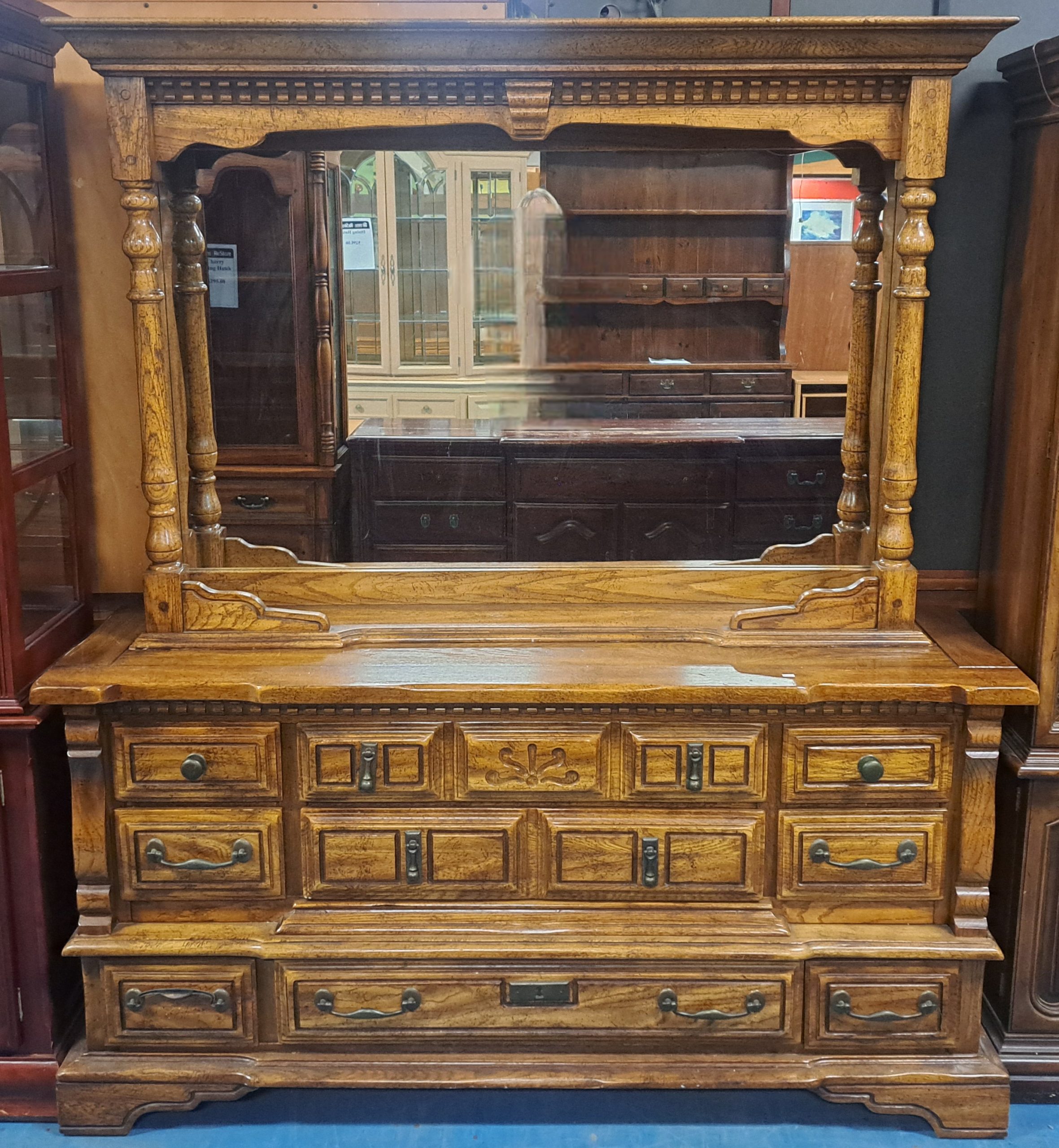9 Drawer Dresser w Mirror $195.00