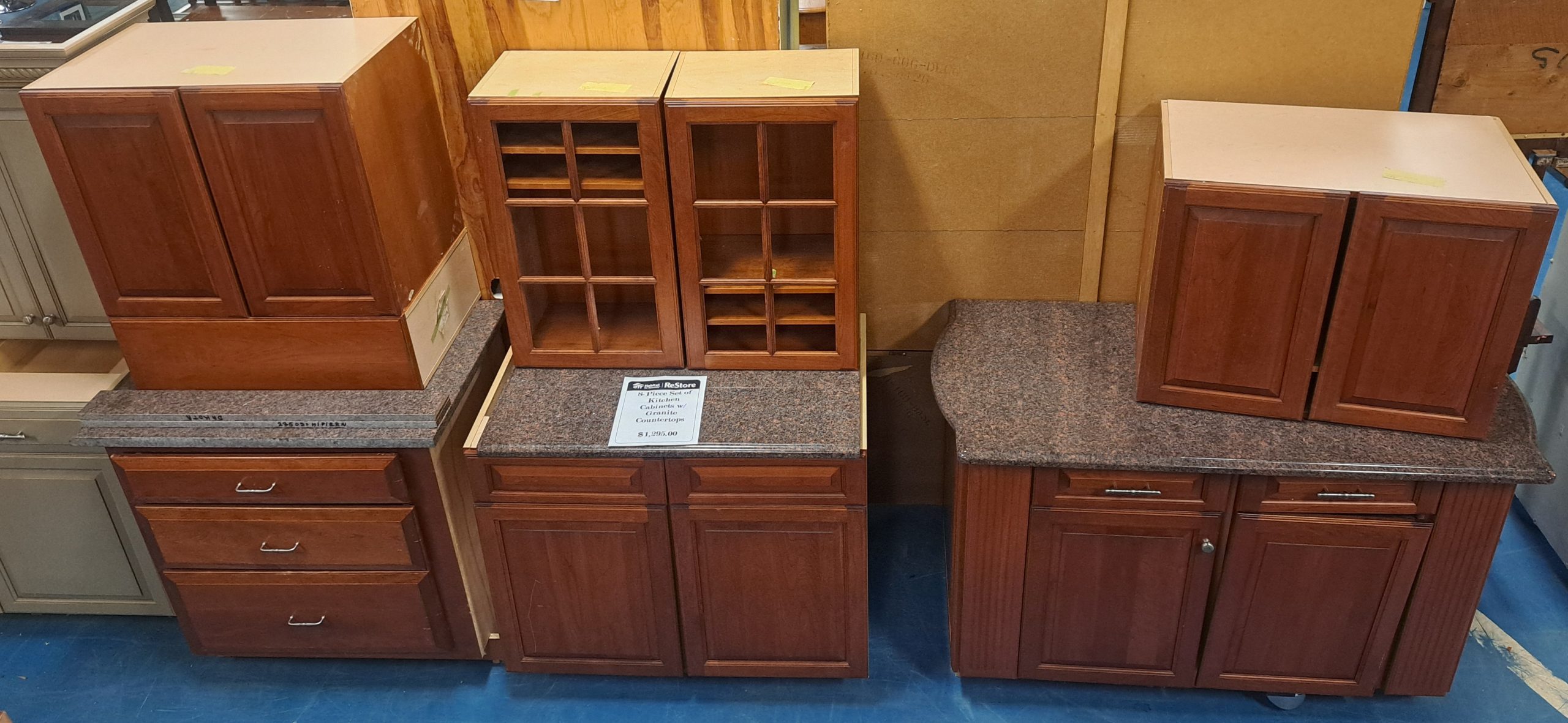 8-Pc Set of Kitchen Cabinets
